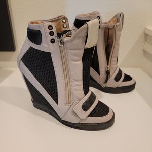 L.A.M.B. Freeda wedge sneakers leather
